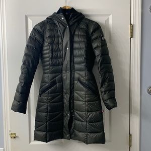 Bernardo XS green puffer coat